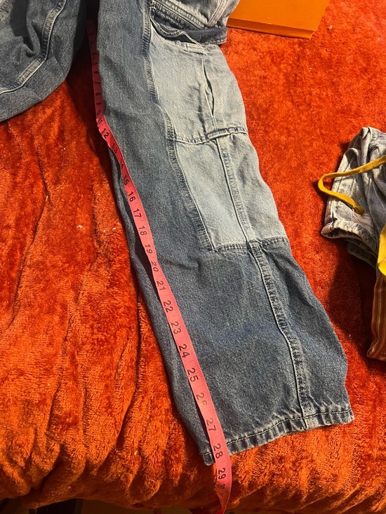 BDG Light Blue Relaxed Denim Jeans - Picture 7 of 8